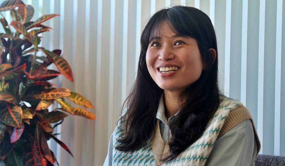 캄보디아 출신 론다비 씨는 하나로마트에서 근무하는 최초의 다문화 이주 여성 노동자다. 그는 남편을 포함해 아들 '셋'을 키우며 한국 김치를 직접 담가 먹는다. 몸이 아프면 된장국이 생각난다는 그는 조용한 성산읍 수산리가 더할나위 없이 좋다고 했다. [사진=최병근 기자] 