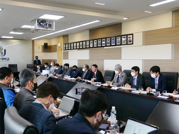김일환 제주대학교 제11대 총장은 9일 제주대 본관 대회의실에서 취임 후 첫 기자 간담회를 가졌다.