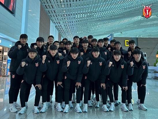 제주유나이티드 U-18팀이 2023 사닉스컵국제청소년축구대회 참가 차 일본으로 출국했다.