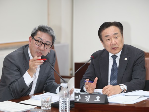 제주도의회 환경도시위원회 김황국(왼쪽), 양경호 의원. [사진=제주도의회]