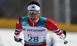 11일 강원도 평창 바이애슬론센터에서 열린 2018평창패럴림픽 크로스컨트리 남자 15km 좌식경기에서 동메달을 차지한 한국 신의현이 피니시라인으로 들어오고 있다. [연합뉴스]