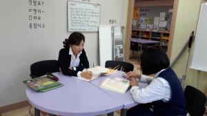 제주다문화교육센터가 중도입국 또는 외국인 학생들의 한국어 활용 능력 지원하기 위해 '노둣돌 한국어하교' 프로그램을 운영하고 있다.
